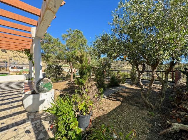 Casa adosada en Venta en Pueblo Acantilado Lanuza