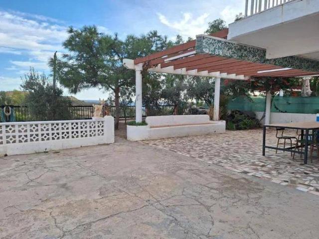 Casa adosada en Venta en Pueblo Acantilado Lanuza