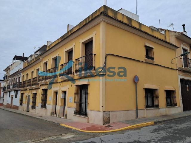 Casa adosada en Venta en Puente Genil
