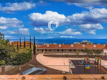 Casa adosada en Venta en Puerto de Santiago