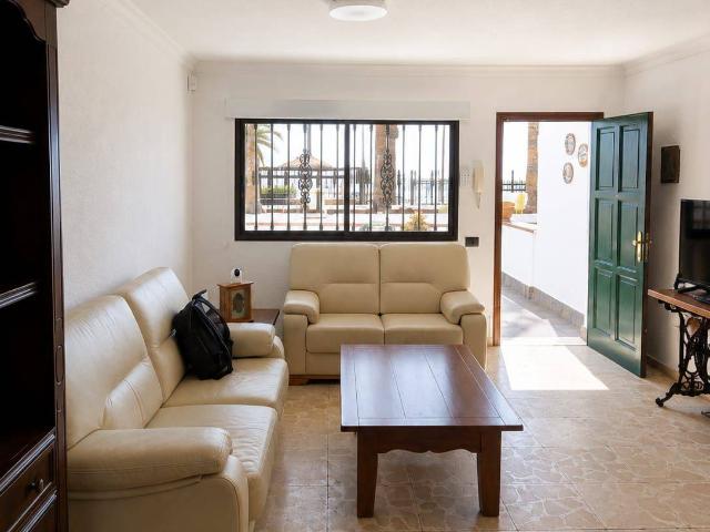 Casa adosada en Venta en Puerto de Santiago