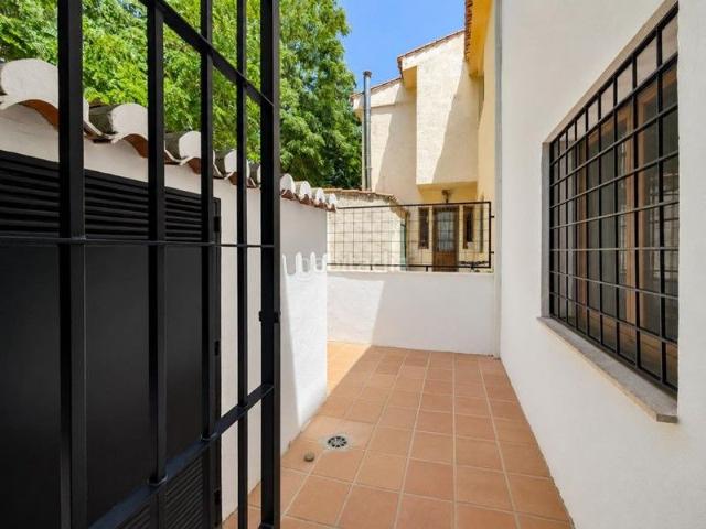 Casa adosada en venta en Pulianas. CASA ADOSADA EN URBANIZACIÓN LA SOLANA. Casas adosadas.