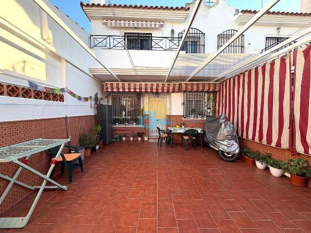 Casa adosada en Venta en Punta Umbría