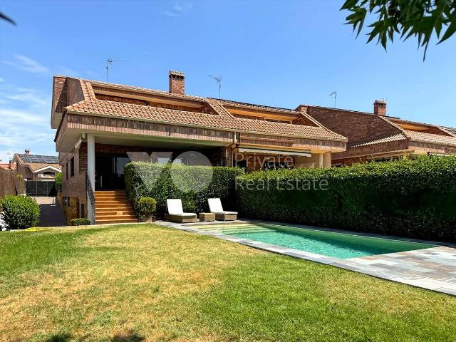 Casa adosada en Venta en Quijorna