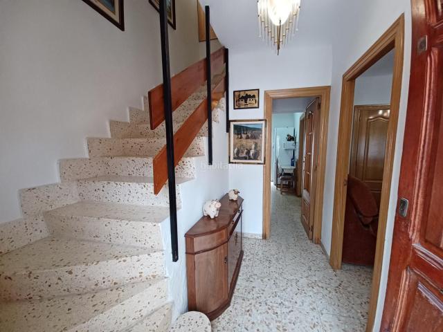 Casa adosada en venta en Quintanar del Rey. Casa Adosada en venta en Quintanar Del Rey, 5 dormitorios. Casas adosadas Quintanar del.