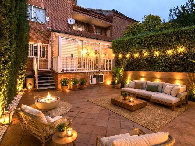 Casa adosada en venta en Rozas de Madrid Las, Monte Rozas. Gran adosado en Monte Rozas. Casas adosadas Rozas de Madrid.