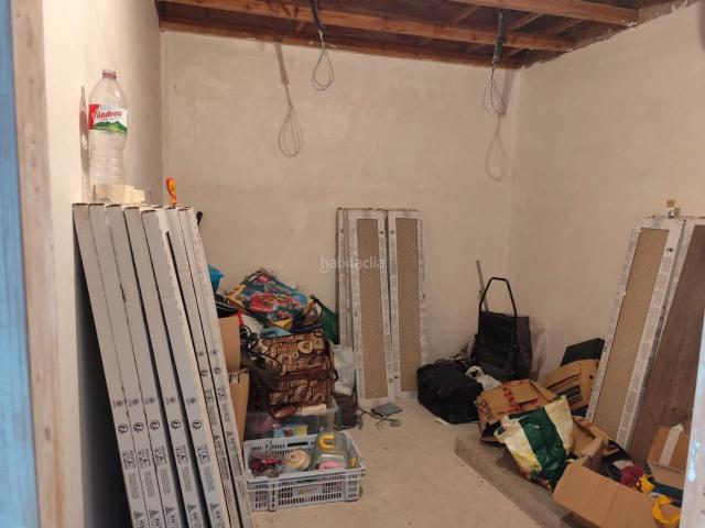 Casa adosada en venta en Roda de Ter. Casa a reformar con muchas posibilidades en venta 194 m² construidos Roda de Ter. Casas adosadas Roda de.