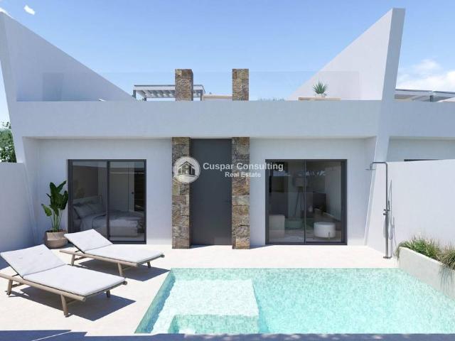 Casa adosada en Venta en Roldán