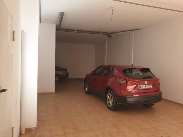Casa adosada en Venta en Roquetas Pueblo