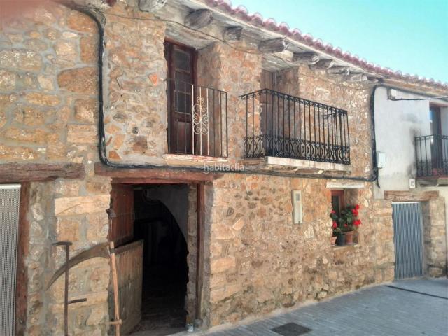 Casa adosada en venta en Rossell. Rossell Mayor. Casas adosadas.