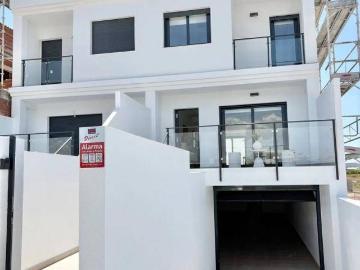 Casa adosada en Venta en Rafal
