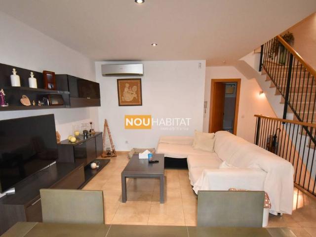 Casa adosada en Venta en Real