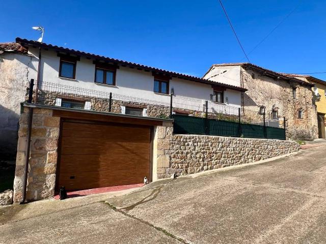 Casa adosada en Venta en Rebolledo de la Torre