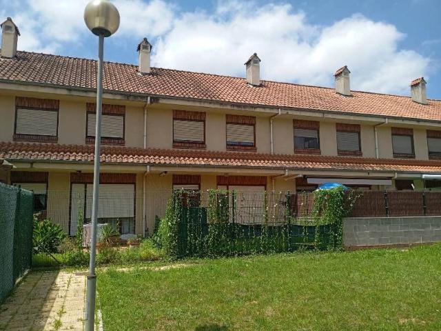 Casa adosada en Venta en Reocín