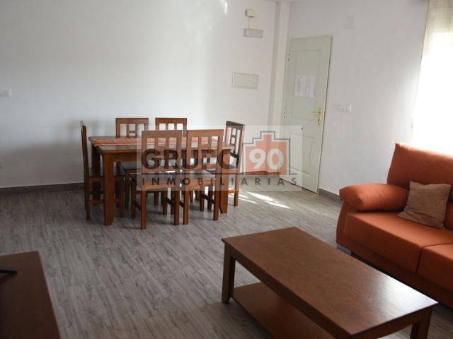 Casa adosada en Venta en Requena
