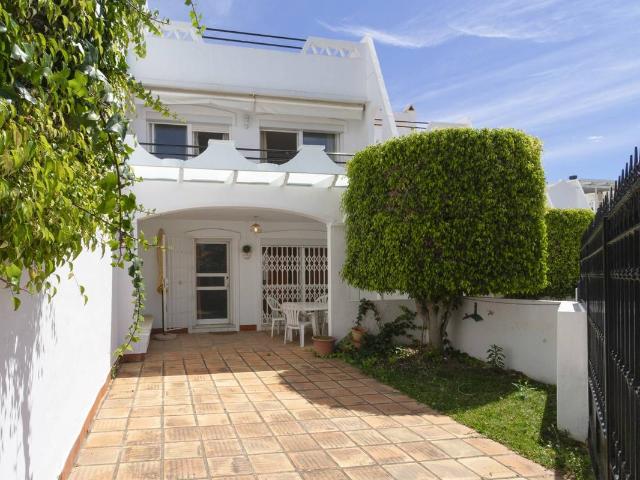 Casa adosada en Venta en Reserva de Marbella