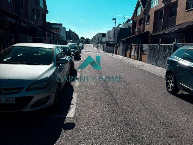 Casa adosada en Venta en Restón I Restón II
