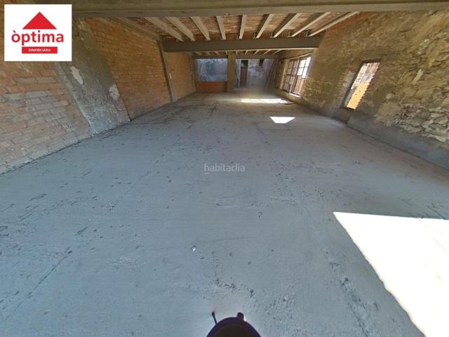 Casa adosada en venta en Riudecols. Estructura para construir 3 plantas garaje. Casas adosadas.