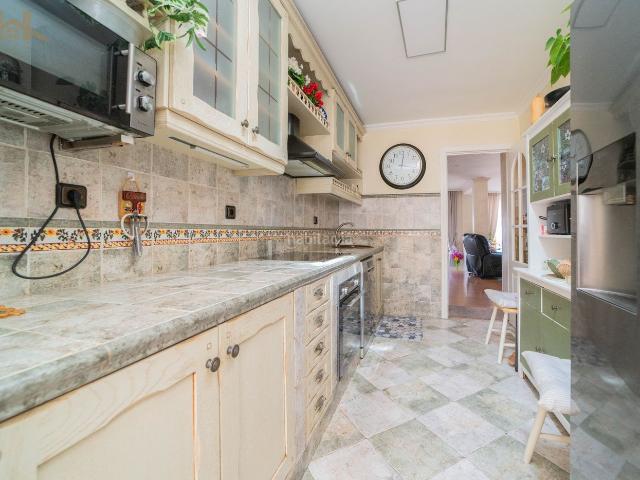 Casa adosada en venta en Rivas Vaciamadrid, Urbanizaciones. Chalet adosado en venta en Calle del Acebo. Casas adosadas Rivas.