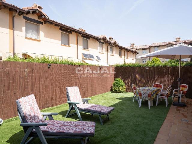 Casa adosada en venta en Riaza. en Riaza. Casas adosadas.