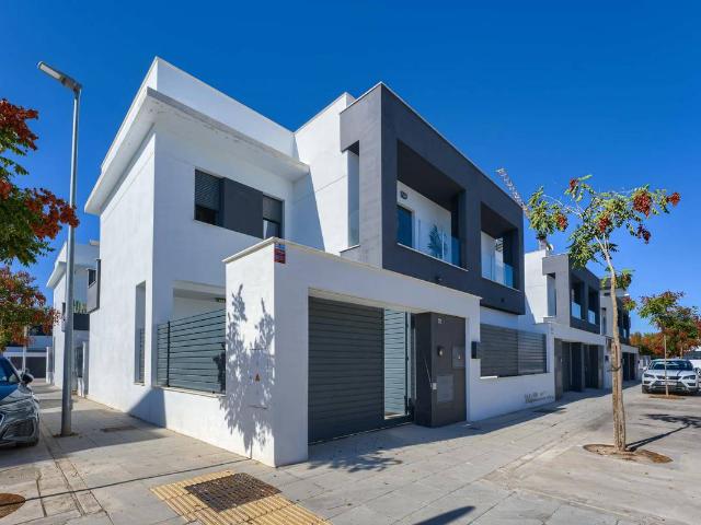 Casa adosada en Venta en Rinconada