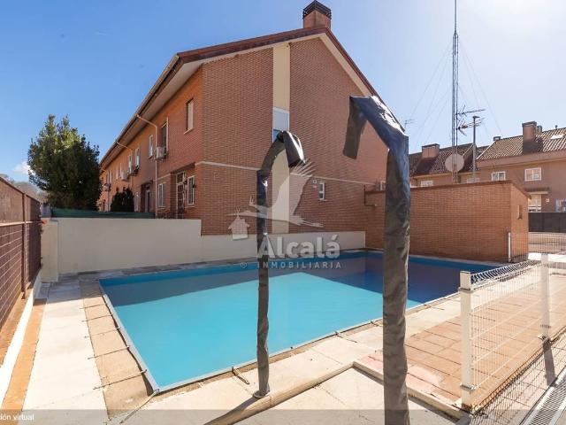 Casa adosada en Venta en Rinconada