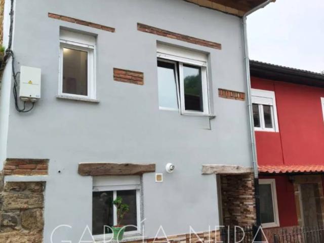 Casa adosada en Venta en Riosa