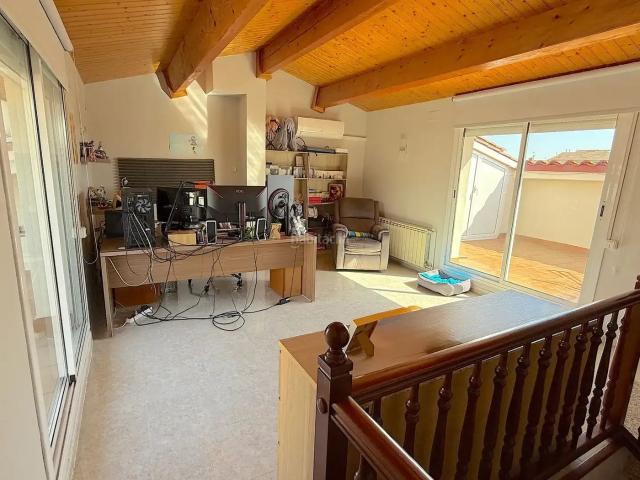 Casa adosada en venta en Rubí, Ca n´Oriol. CASA 4 HAB, GARAJE, 3 TERRAZAS. MUY SOLEADA Y CON VISTAS. Casas adosadas.