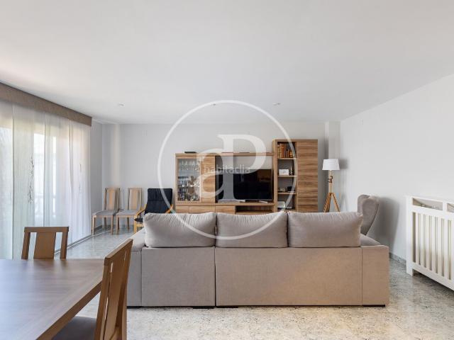 Casa adosada en venta en Rubí, La Serreta. Casa en venta en Rubí. Casas adosadas.