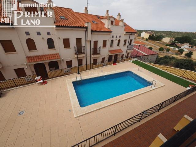 Casa adosada en venta en Ruidera. Casa adosada con 3 dormitorios, garaje y piscina,en Ruidera, junto a parque Natural de las Lagunas. Casas adosadas.
