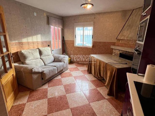 Casa adosada en Venta en Rus