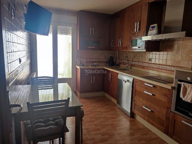 Casa adosada en venta en Tobarra. Casas adosadas.