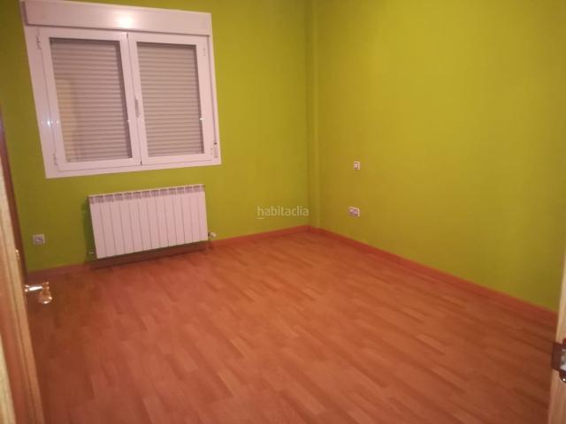 Casa adosada en venta en Toledo, Azucaica. Chalet adosado en venta en Azucaica. Casas adosadas.