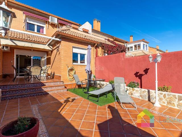 Casa adosada en venta en Toledo, Buenavista Valparaíso La Legua. Casas adosadas.