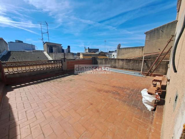 Casa adosada en venta en Tordera, Tordera. oportunidad para reformar a su gusto. Casas adosadas.