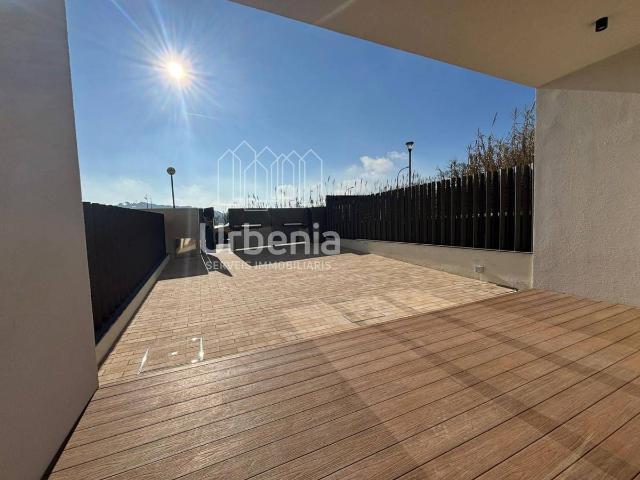 Casa adosada en Venta en Tordera pueblo