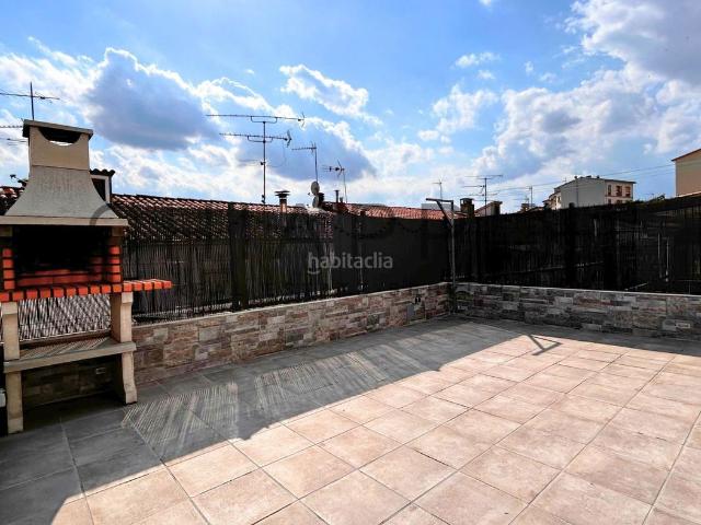 Casa adosada en venta en Torelló. Casa adosada con TERRAZA. Casas adosadas.