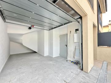 Casa adosada en venta en Torelló. Casa unifamiliar amb vistes a Torelló. Casas adosadas.