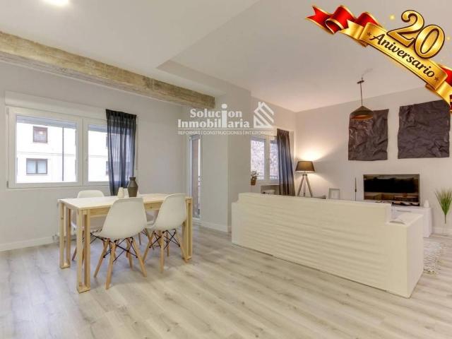 Casa adosada en Venta en Tormes La Vega
