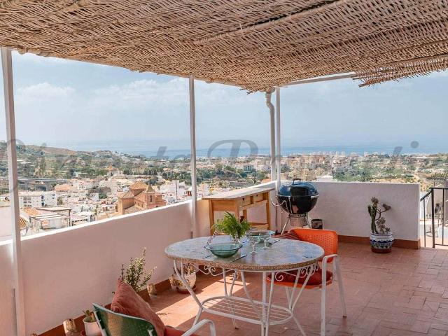 Casa adosada en Venta en Torrox Pueblo