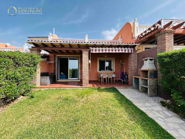 Casa adosada en Venta en Torrox Park