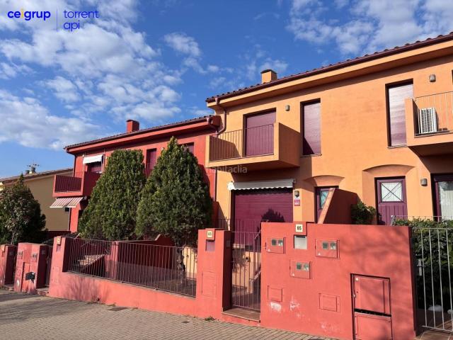 Casa adosada en venta en Torroella de Montgrí Costa Brava. Casas adosadas Torroella de.