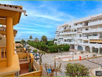 Casa adosada en Venta en Torre de Benagalbón