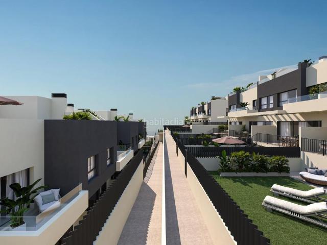Casa adosada en venta en Torre del Mar, Viña Málaga. CHALET EN VENTA TORRE DEL MAR. Casas adosadas Torre del.