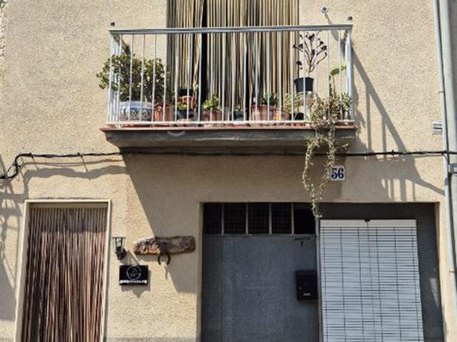 Casa adosada en venta en Torre Endoménech. AMPLIA VIVIENDA DE 372m2 EN TORRE DEN DOMENEC CON ALMACEN. Casas adosadas Torre.