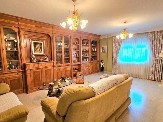Casa adosada en Venta en Torrejón de la Calzada