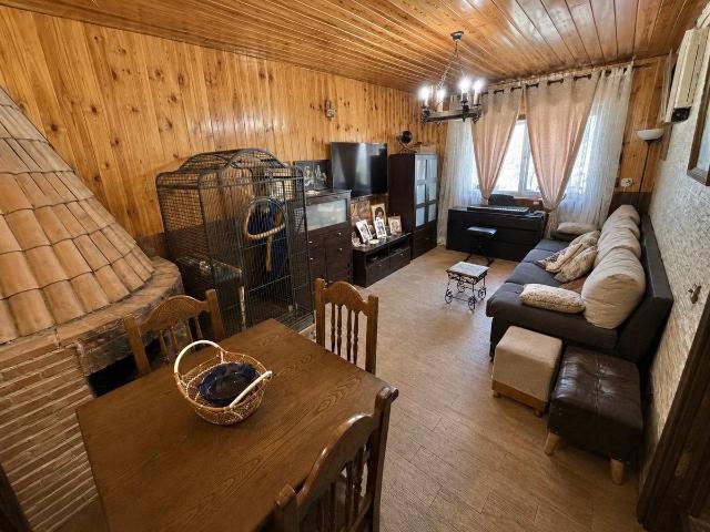 Casa adosada en Venta en Torrejón de la Calzada