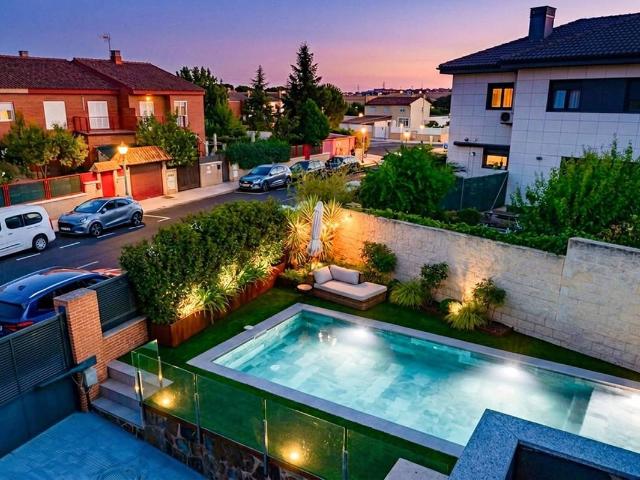 Casa adosada en Venta en Torrejón de la Calzada