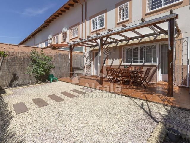 Casa adosada en Venta en Torrejón del Rey