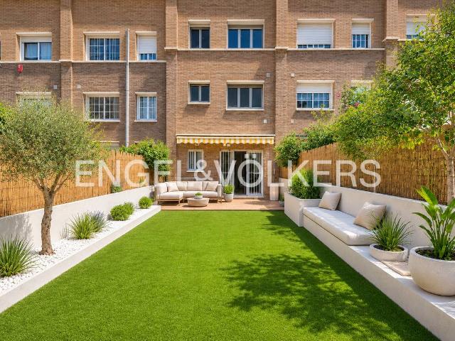 Casa adosada en Venta en Torrent Ballester